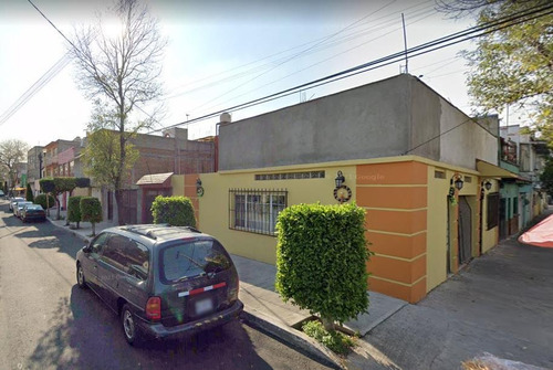 Casa En Venta En Moctezuma 2a Secc Cerca De Hospital General Balbuena Na1122