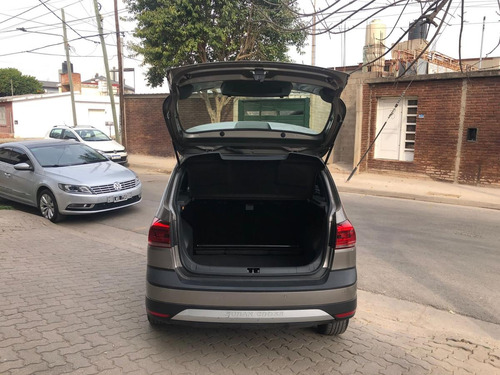 Volkswagen Suran 1.6 Comfortline