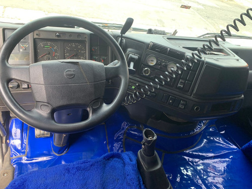 Volvo Fh 380 6x2 Cabinado Manual Revisado