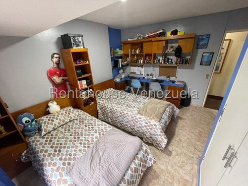 Vendo Amplio E Iluminado Apartamento En Las Palmas Ep