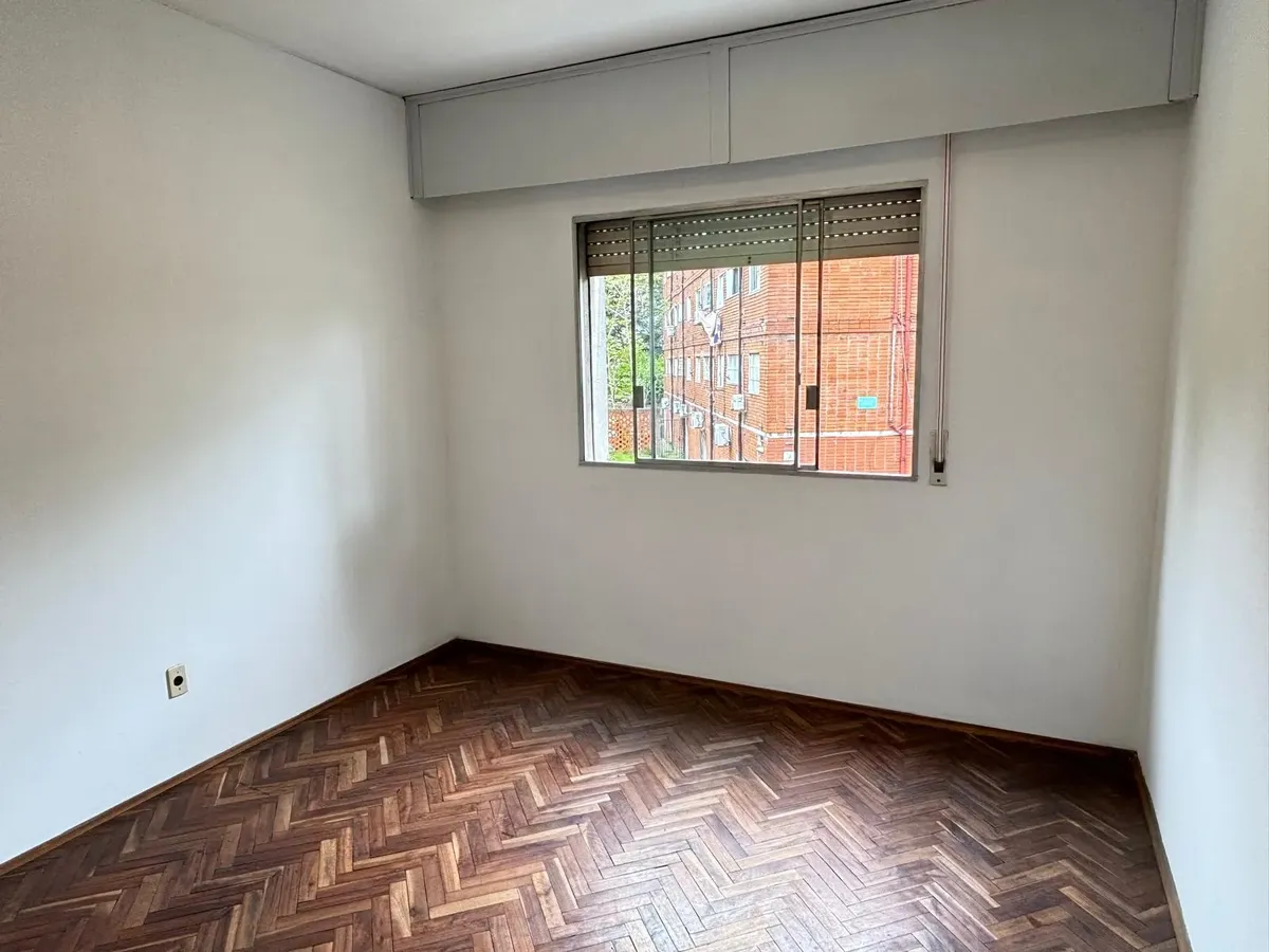 Alquiler Apartamento De Dos Dormitorios A Metros Del Casmu. · Foto 5