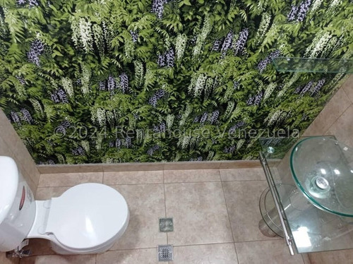Local Comercial, La Trinidad, Caracas Mls 24-27466
