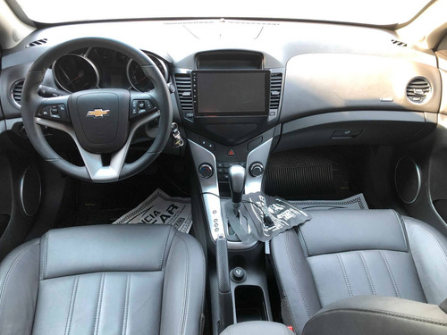 Imagem 12 de 13 de Chevrolet Cruze 1.8 Lt 16v Flex 4p Automático