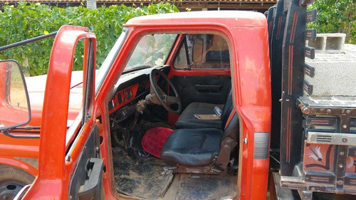 Imagem 4 de 4 de Ford F 4000 1979 Carroceria
