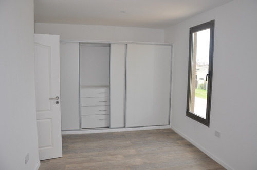 Imagen 11 de 13 de Duplex A Estrenar En La Martina Financia