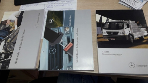 Imagem 5 de 7 de Mercedez Acello 1016