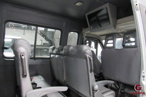 Imagem 11 de 13 de Peugeot Boxer T.a. 2010/2011 20 Lugares Prata