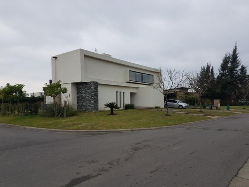 Imagen 2 de 27 de Venta Casa 4 Ambientes Con Piscina En Santa Teresa - Villanueva.