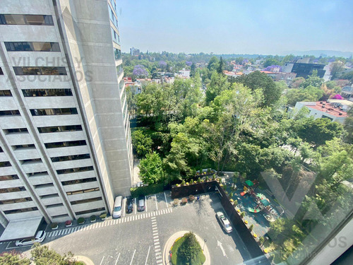 Departamento En Renta En Corinto, Av. Paseo De Las Palmas, Cdmx