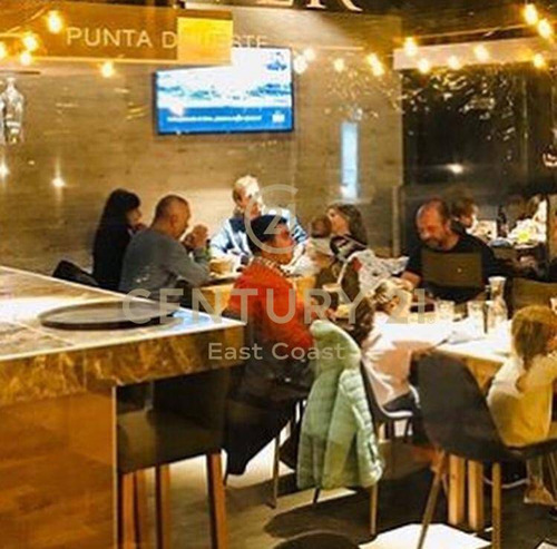 Imagen 7 de 16 de Centro Comercial En Venta En Punta Ballena