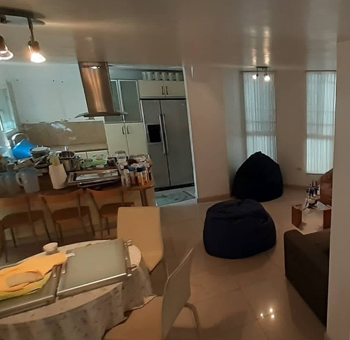 Imagen 5 de 9 de Townhouse En Excelente Zona, Céntrica Y Segura