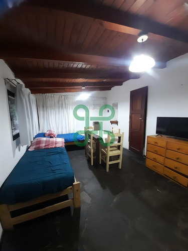 Venta Complejo De Departamentos + 2 Locales Comerciales, En Funcionamiento, Bariloche