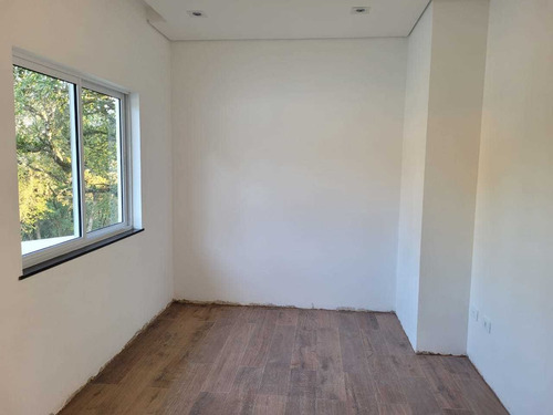 Imagem 8 de 14 de Sobrado Residencial - Aristocrata 00047.074