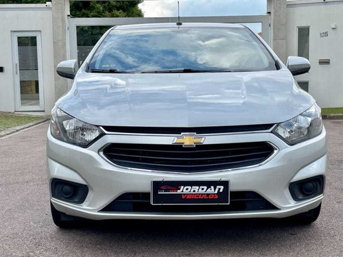 Imagem 4 de 15 de Chevrolet Onix 1.4 Mt Lt 2019