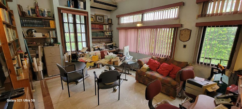 Vendo Hermosa Casa Para Fines Familiares O De Negocio De Oportunidad En Lomas De Arroyo Hondo Codigo: Pd217
