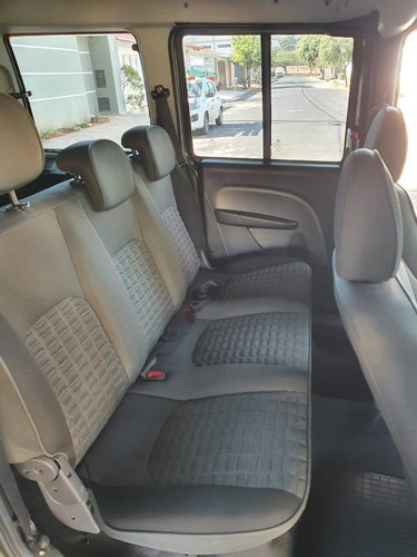 Imagem 7 de 8 de Fiat Doblò 1.8 Mpi Adventure 16v Flex 4p Manual