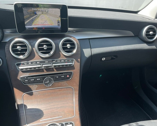 Imagen 11 de 15 de Mercedes-benz Clase C 2018 2.0 200 Cgi Exclusive At