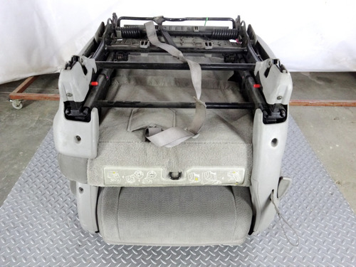 Asiento Central Trasero Izquierdo Toyota Sienna 2004-2010 (Usado)