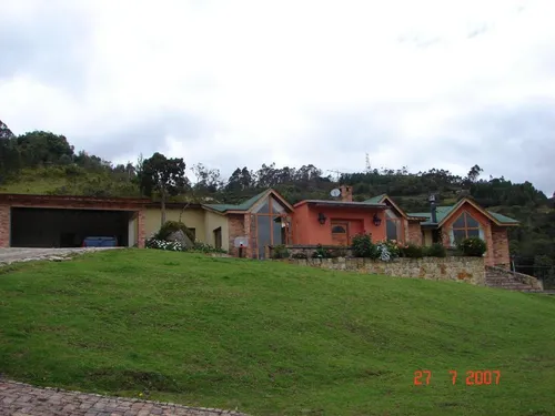 Alquiler De Casa En Lote De 12800m2 En Vereda El Hato - La Calera, Cundinamarca (18712).