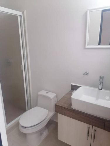 Imagen 9 de 12 de Casa En Renta, Paseo De La Asunción, San Gerardo, Aguascalientes, Rcr 413774.