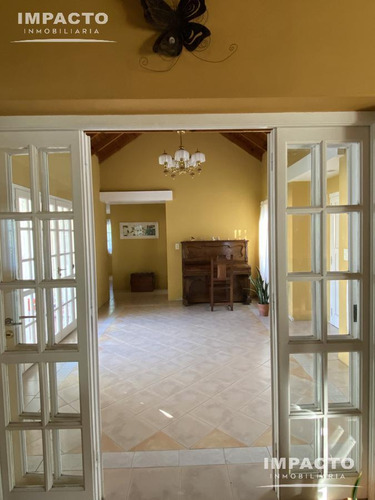 En Venta Casa - Cañuelas
