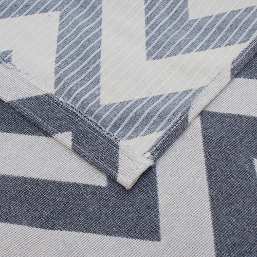 Tapete Sala Antiderrapante 1,32m X 2,00m Chevron Cinza / Cru