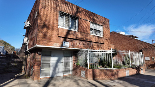 Casa Chalet En Venta - Moreno
