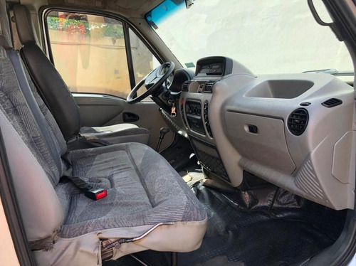 Imagem 6 de 8 de Renault Master 2.5dci 16v 115cv