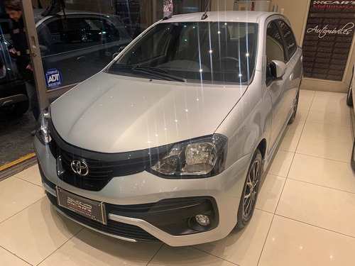 Imagen 4 de 8 de Toyota Etios Xls 2020