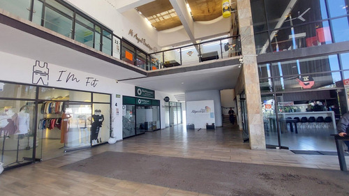 Local En Venta Plaza Algeciras, Arbide, León, Gto