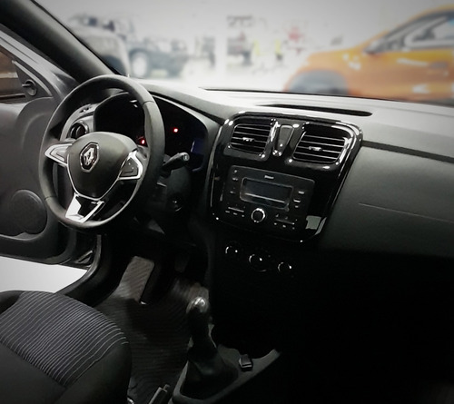 Renault Logan Life 1,6