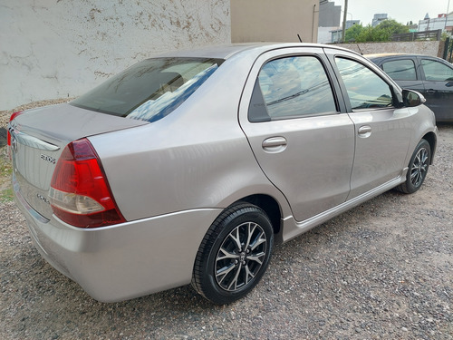 Toyota Etios 1.5 Sedan Xls