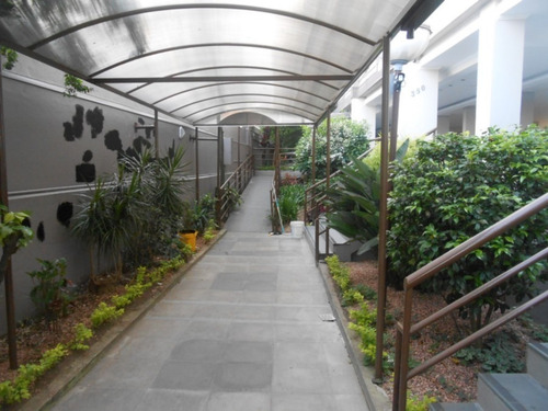 Apartamento Em Bom Fim Com 2 Dormitórios - Cs36006290