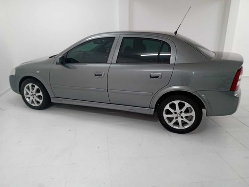 Blindado Chevrolet Astra Sedan Advantage 2.0 Flex 2011 Cinza