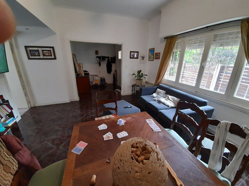 Imagen 7 de 30 de Chalet 6 Ambientes - Saavedra 2100