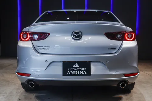 Mazda 3 Touring 2.0
