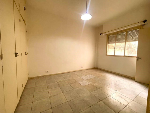 Alquiler 2 Ambientes En Pleno Once - Muy Bien Ubicado