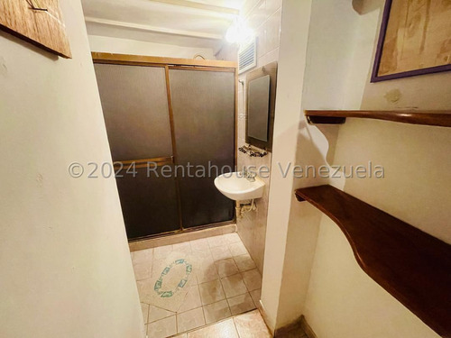 Dennymar, Vende Apartamento Espectacular En Agua Viva Cabudare Con 4 Habitaciones 4 Baños, Ubicacion Privilegiada En Optimas Condiciones Impecable! B4a28561