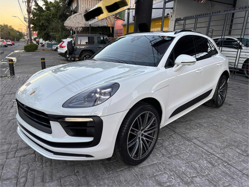 Porsche Macan S