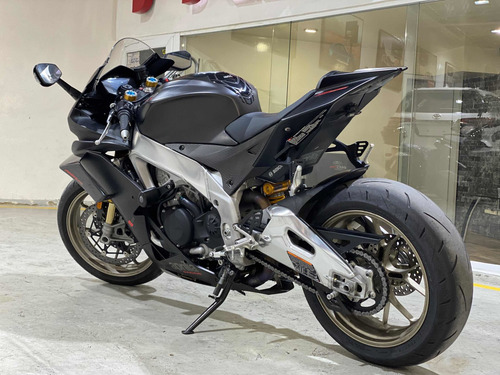 Imagen 4 de 12 de Aprillia Rsv4 1.100cc
