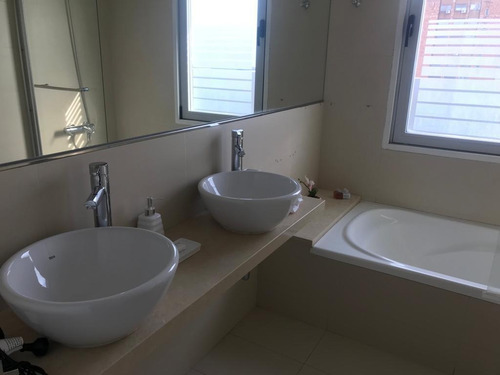 Imagen 22 de 30 de Exclusivo Penthouse De 3 Ambientes Amoblado Y Equipado En Alquiler . Quartier Del Polo. Cañitas