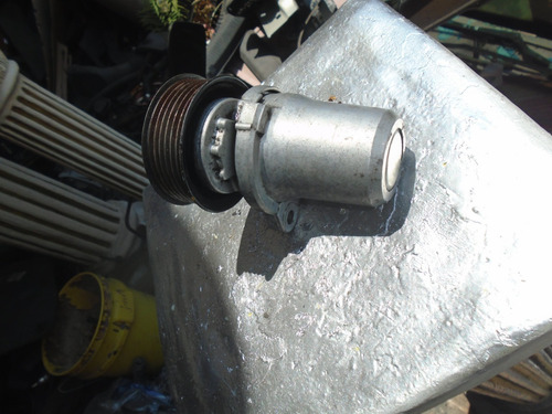 Imagen 3 de 3 de Vendo Polea Ajustadora De Mazda Cx7 Año 2012