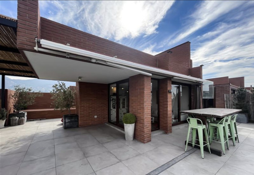 Departamento En Venta De 3 Dorm. En Vitacura