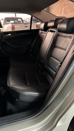 Volkswagen Vento 2.5 Luxury 170cv
