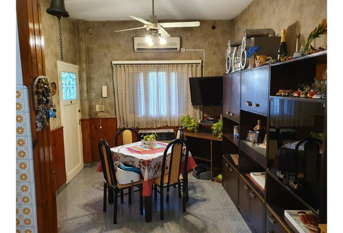 Imagen 17 de 22 de Casa Con 2 Departamentos