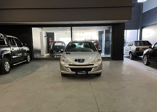 Peugeot 207 1.4 Allure 75cv