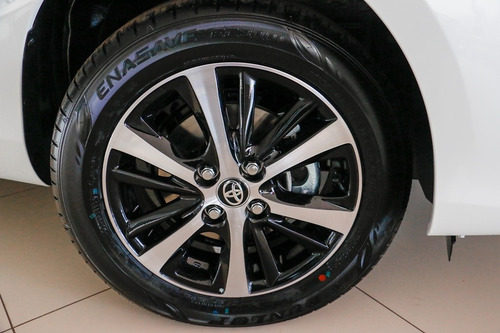 Toyota Yaris 1.5 Xl Plus Connect Cvt (flex)