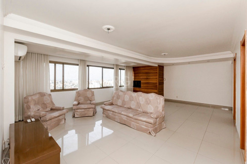 Apartamento Em Floresta Com 3 Dormitórios - Bl4147