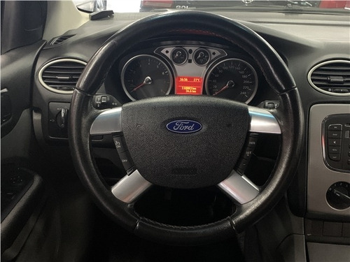 Ford Focus 1.6 Gl Sedan 16v Flex 4p Manual