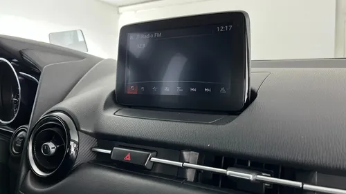 Mazda 2 GRAND TOURING